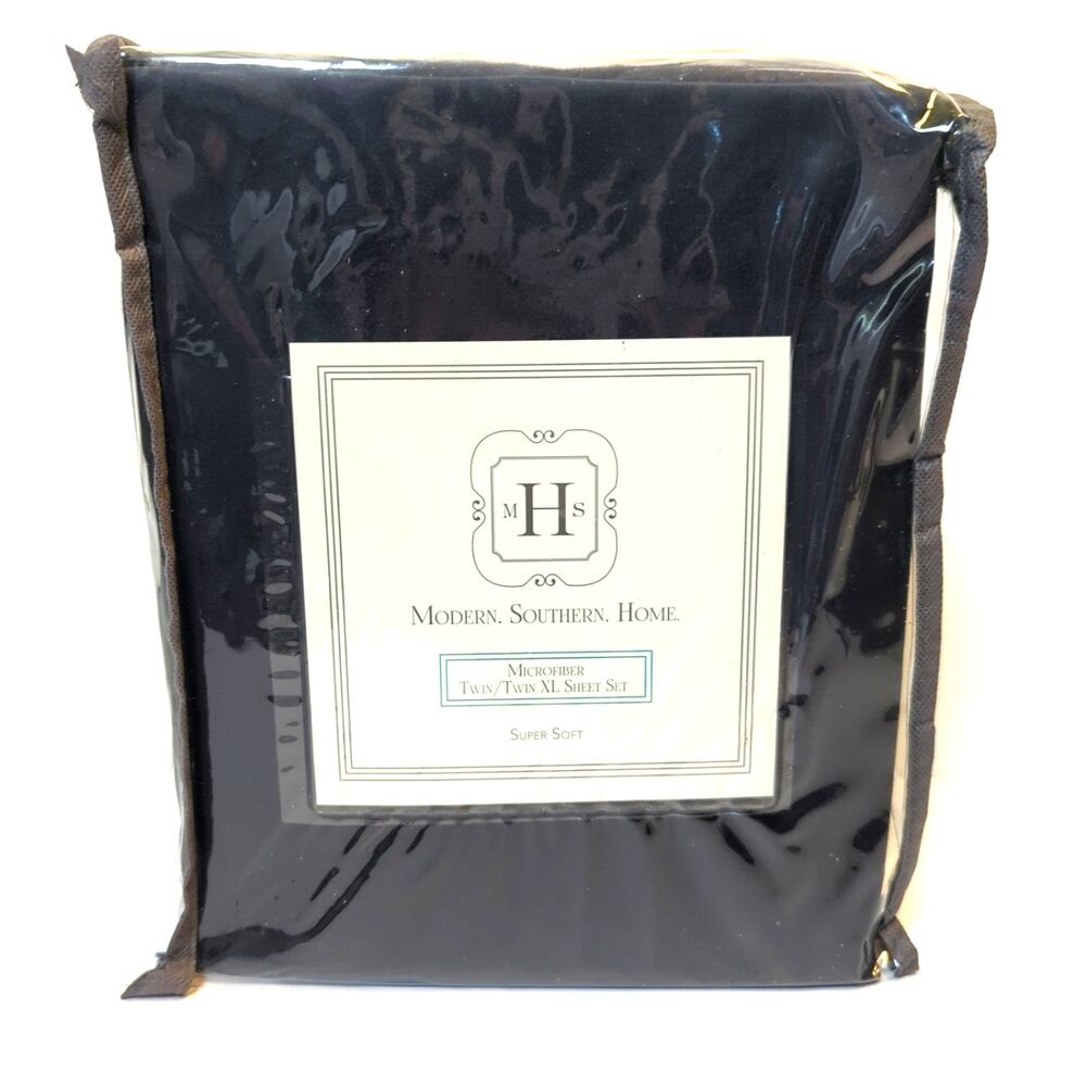 Modern Southern Home Navy Twin/ Twin XL Sheet Set Soft Microfiber Dorm Bedding